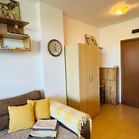 Grand Kamelia B 2,8 Large Sunny Appartement