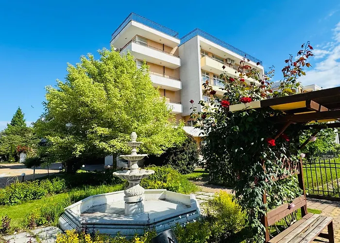 Grand Kamelia B 2,8 Large Sunny Апартамент Слънчев бряг